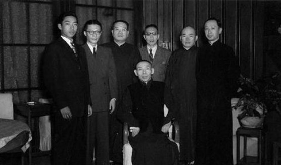 分给|杜月笙得两千大洋，全部分给兄弟：不占便宜，就是最大的“便宜”