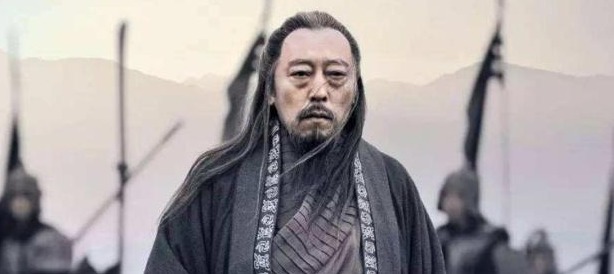 败笔|诸葛亮今生最大的败笔,放了该杀的小人,杀了不该杀的大将