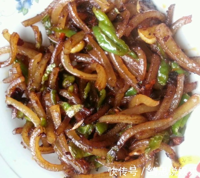 几道很适合作为下酒菜的家常菜，香气十足，简单美味，下酒得劲！