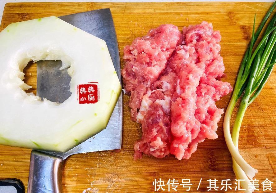 好吃|好吃不胖的冬瓜肉圆汤,鲜美嫩滑,天热做起来