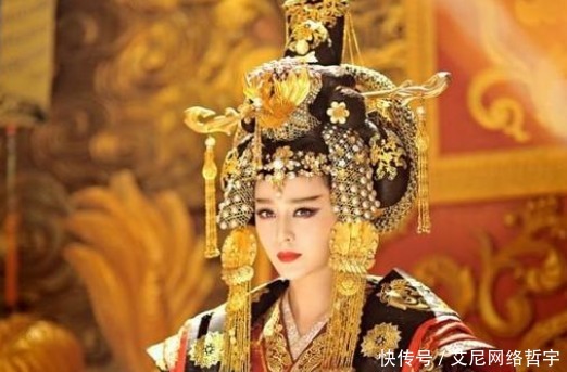 女子|史上最强权的3个女子：一个强国，一个立国，一个灭国