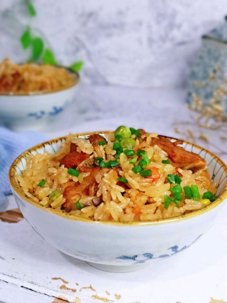 懒人版|懒人版排骨焖饭快速做法，米饭排骨蔬菜一锅端，吃一次就上瘾