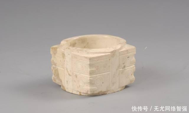 困惑|一件精美的玉器,来自4000多年前,专家困惑:这雕工绝了