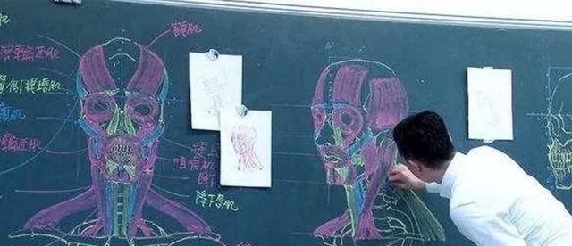 板书|北京教委发布新通知，正式规定老师须“手写板书”，家长欢呼雀跃