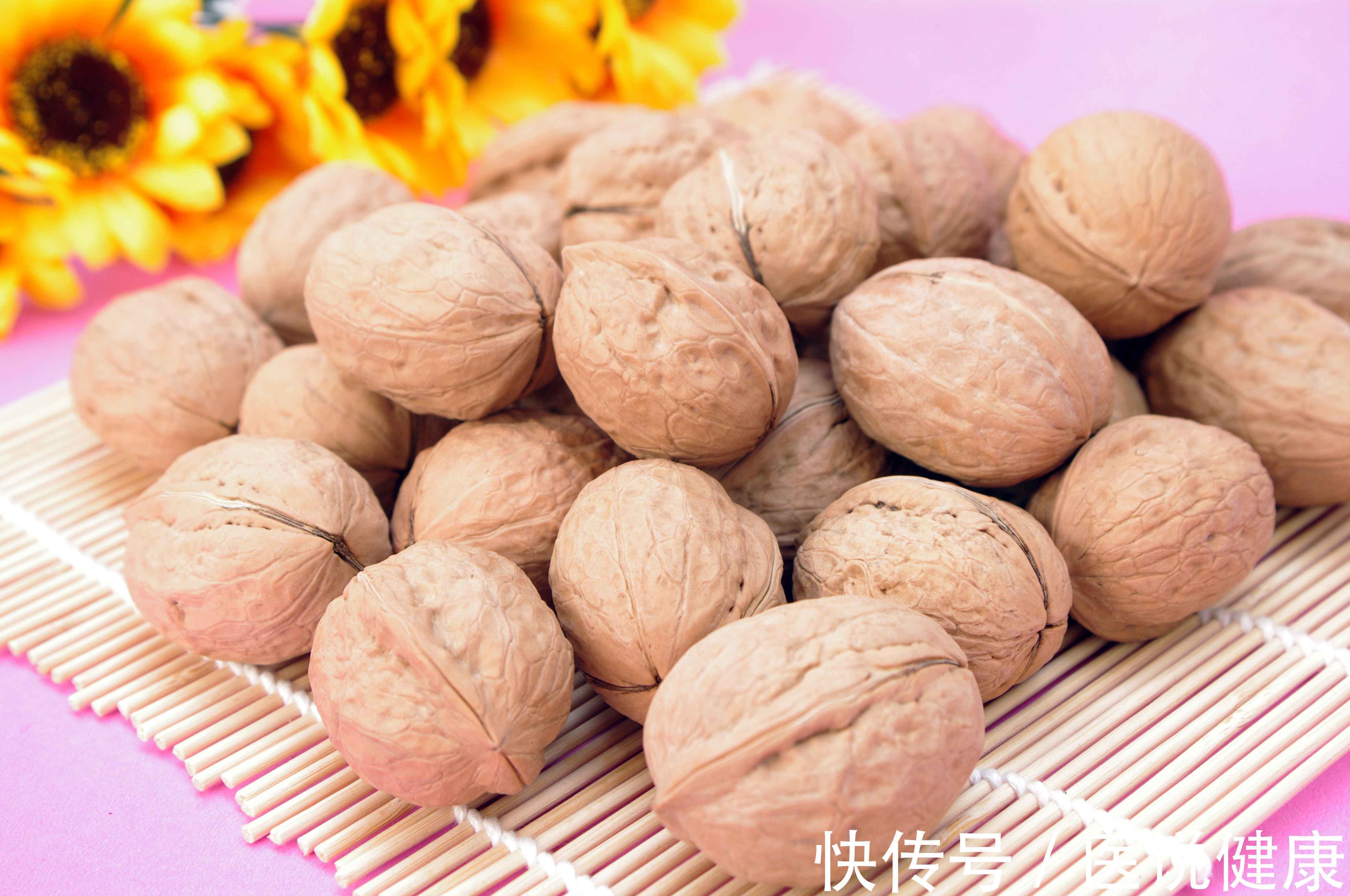 缓解|睡眠不好,经常失眠,常吃这6种食物,或许能缓解失眠症状