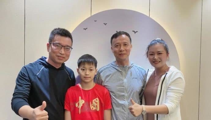 运动员|全红婵返回国家队!周继红严厉发声:全红婵这么小,别消费误伤她