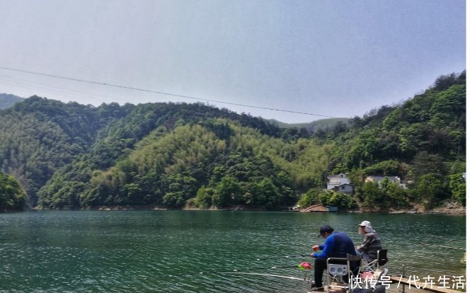 觅食|这5种情况鱼不会咬钩,逢钓必空军,快点避开这些误区