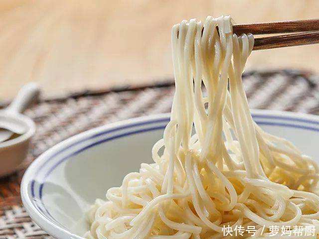 知名|网友评选最知名的10碗面条,你认同吗?没有沙茶面最可惜!