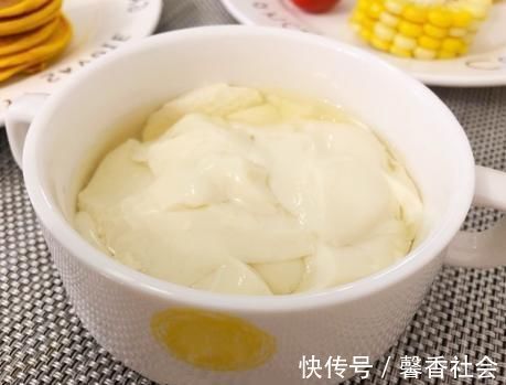 豆浆|在家做豆花，不放石膏不用卤水，1个鸡蛋就搞定，又嫩又滑无蜂窝