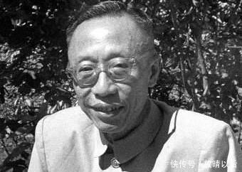 看望|溥仪去看望昔日的贴身太监, 太监对他说的三个字令他心中大恸！