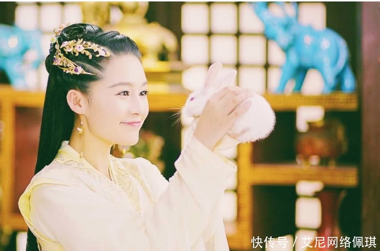 更是|唐朝唯一被尊敬的公主，父母宠上天，却安分守己，和丈夫更是恩爱