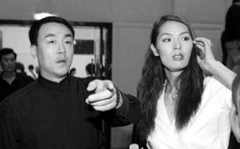 五次執(zhí)導(dǎo)春晚,三婚三離,出軌后小三癱瘓,自己患癌,郎昆后悔嗎