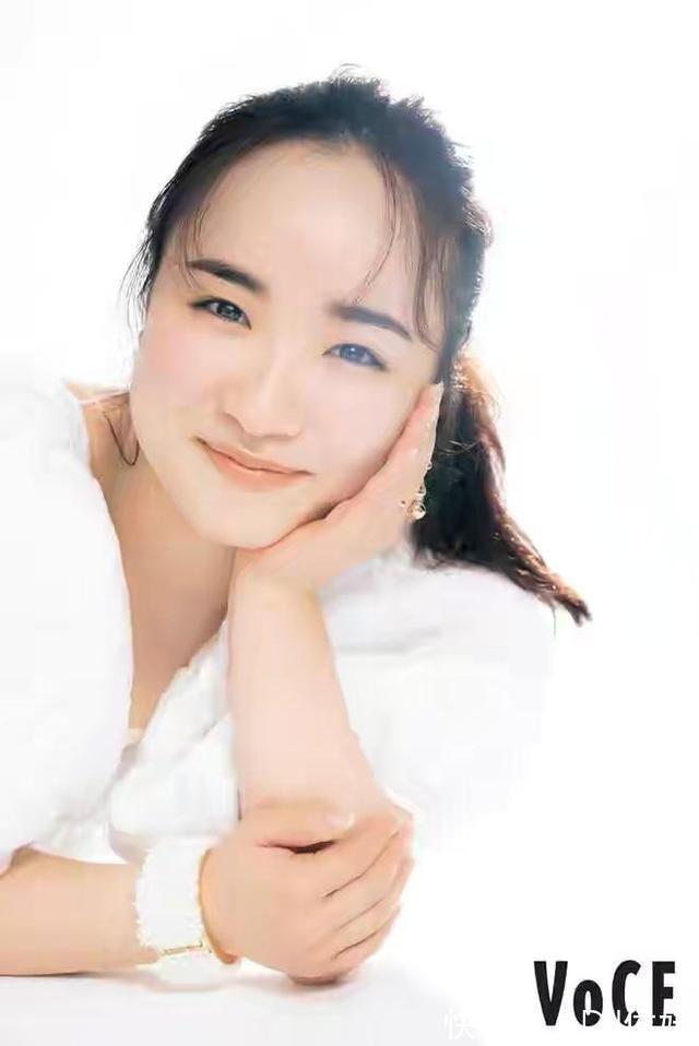 清纯|伊藤美诚清纯写真出炉!日本天才化身美女,穿着打扮吸引眼球