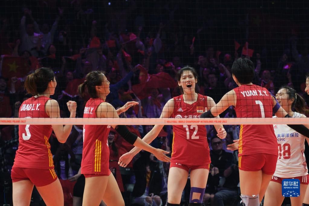 2022世界女排锦标赛，中国队1:3再负世界第一意大利队无缘四强