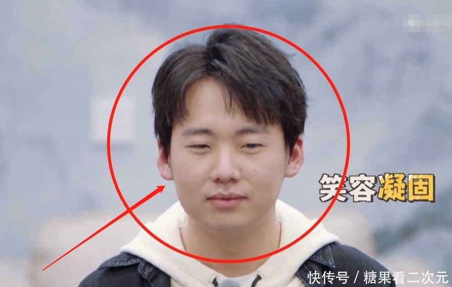 郭麒麟 孟子义周也节目唱歌跑调,郭麒麟努力憋笑,张翰的点评才是精辟