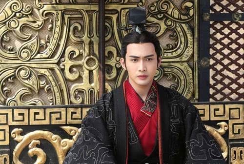 秦始皇陵|秦始皇昏庸残暴，用活人烧制兵马俑？根本不可能