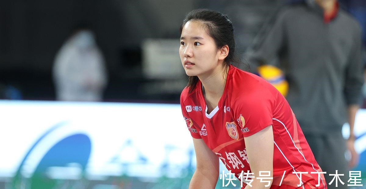 发球|她是女排颜值天花板,排超表现不佳遭质疑,今年搭档李盈莹担重任