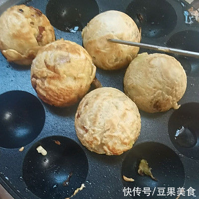 心菜|第一次尝试章鱼小丸子，没想到这么好吃