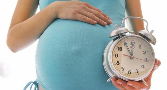 胎儿|胎儿总在夜间胎动,可不是胎儿太淘气,背后原因孕妇别大意