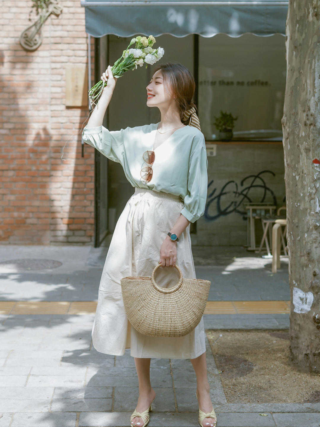 半身裙|粗腿最适合的衣服单品,显瘦还高级,你也可以这样