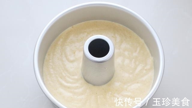 细砂糖|无需烤箱也能做出美味蛋糕，营养丰富、细腻暄软，不比烤出来的差