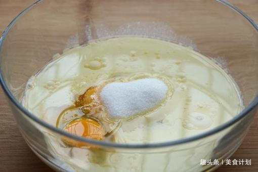 牛奶别总直接喝,在家轻松做特色美食,味道香醇可口,孩子的最爱