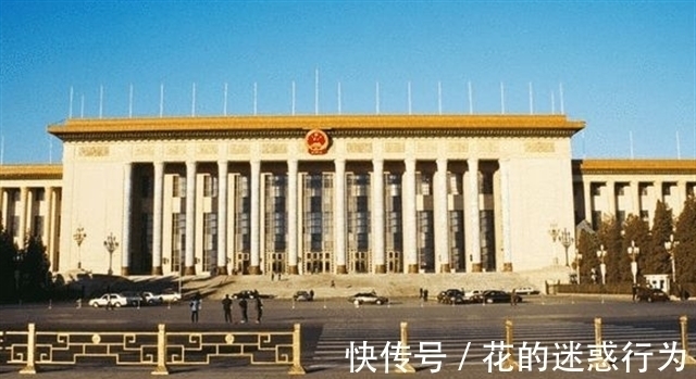 艺术品#人民大会堂的几幅经典画作,出自哪些画家之手?价值几何?