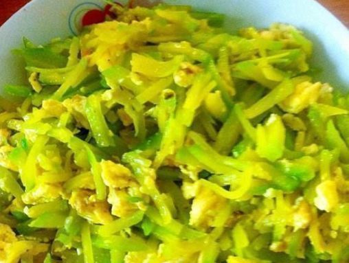 补血|女性不愿老太快,要学会吃3种食物,排毒养颜、改善体质!