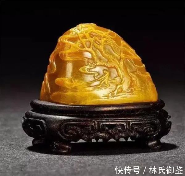 田黄|一两田黄万两金,为何田黄价值如此之高?