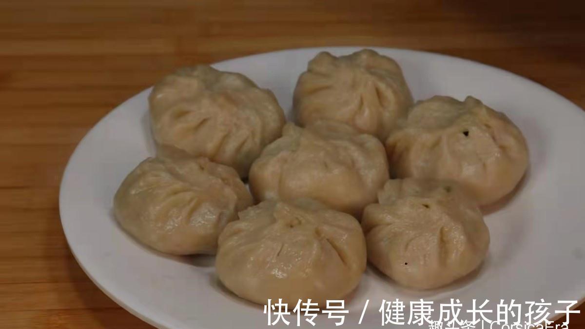 2个洋葱，一把芹菜，教你好吃做法，超解馋，比吃大鱼大肉还香