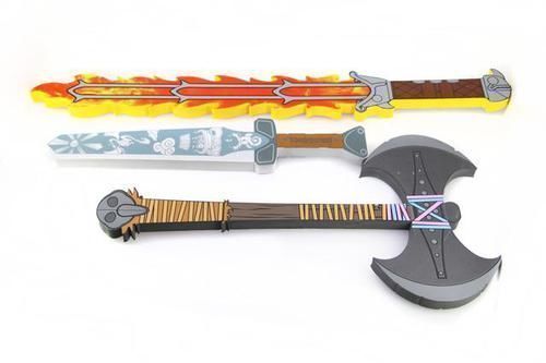 孩子|妈妈带孩子出门，走到小区门口时突然捂住孩子眼睛，网友：真细心