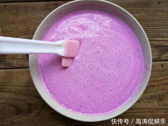 冰淇淋|一个火龙果,一盒牛奶,搅一搅切一切,入口即化,比冰淇淋好吃