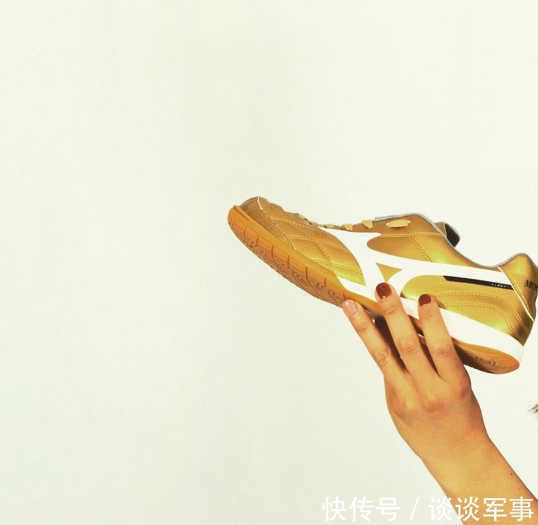美图|足球鞋美图天天看!外貌鞋会 202177