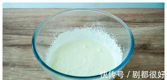 口感|这才是夏天该有的蛋糕,免烤不上火,口感丝滑,入口即化,超清凉