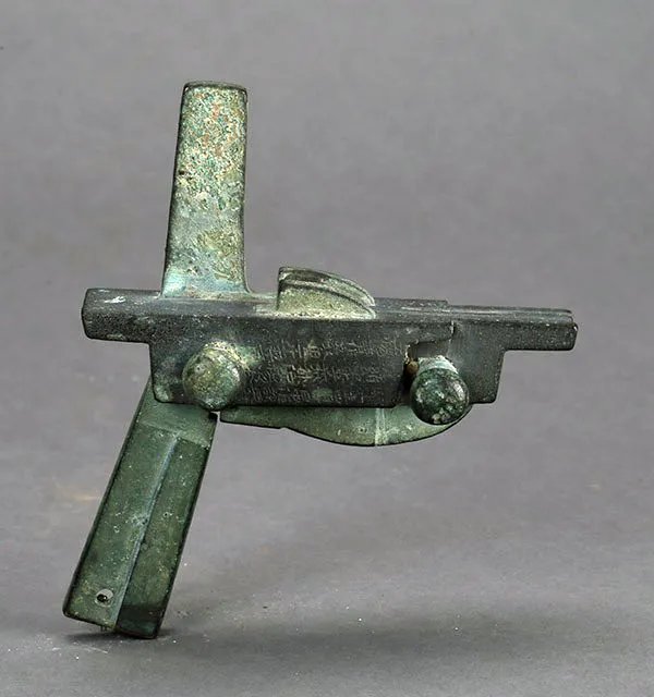 连弩|文物中的三国⑨ 诸葛连弩：世界上最早的自动武器（上）弩与连弩