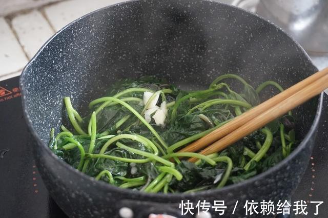 红薯芽苗|经常睡不好,眼睛干涩!春天要多吃“它”,让你一觉无梦睡天亮!