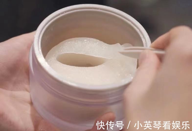 护发素|过了50岁,要比年轻时多用3样东西:皮肤更细腻,头发也更柔顺