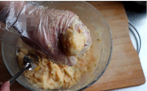 瞬间|冬天要多吃萝卜,学会这2道做法,孩子天天吵着吃,上桌瞬间扫光