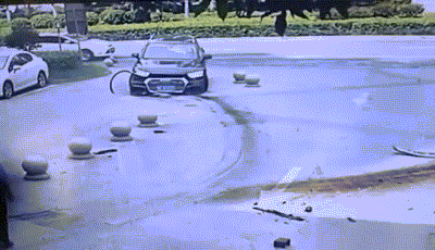 |搞笑GIF:在作死的路上一发不可收拾,这酸爽