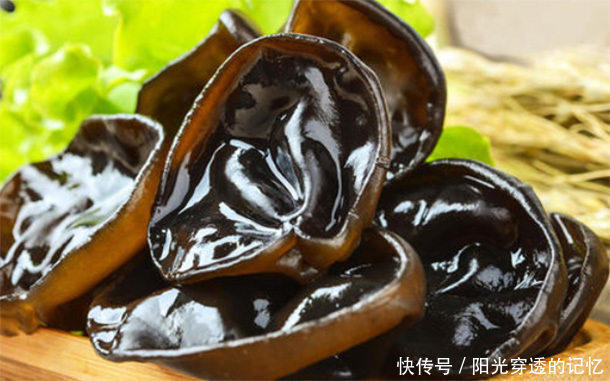 “天然阿司匹林”找到了，50岁后要常吃，软化血管防血栓，更长寿