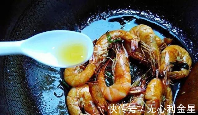 奶奶|油焖虾,奶奶的拿手好菜,儿时最美好的回忆,奥运冠军也爱吃!