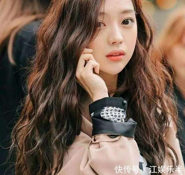 适合不同脸型的卷发参考,选对了颜值提升好几倍,谁换谁美