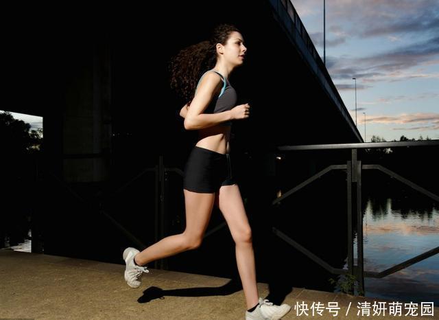 健康|白天没空，那就夜跑吧！记住这几点，健康安全两不误