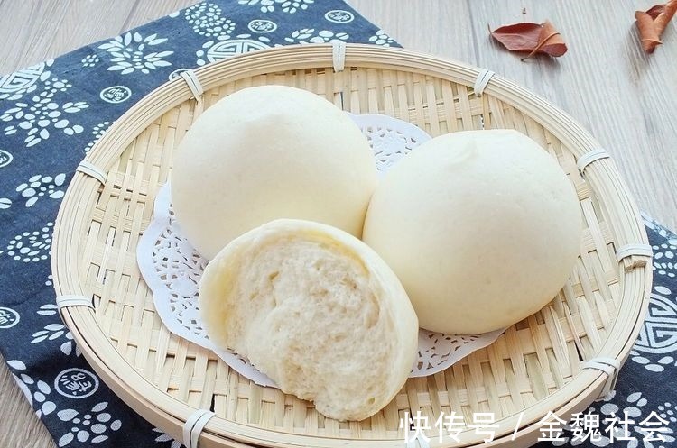 不管蒸馒头还是包子,牢记这“3诀窍”,蓬松饱满,暄软不发硬