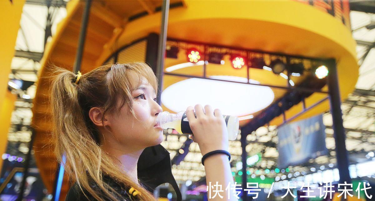 减肥成功|4种食物,看似没热量,实则可能越吃越胖,减肥的人别贪嘴