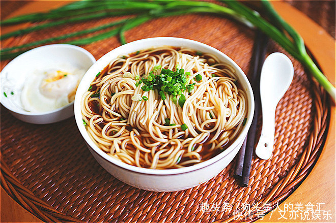 面条这样做,美味又简单,太好吃了!