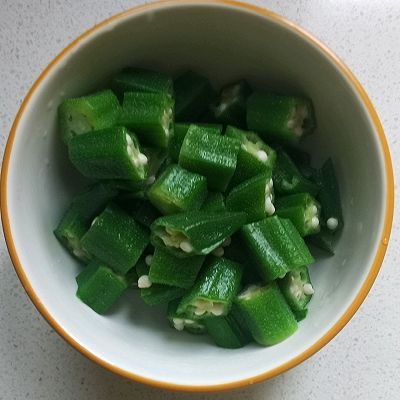 秋葵|秋葵炒牛肉丁