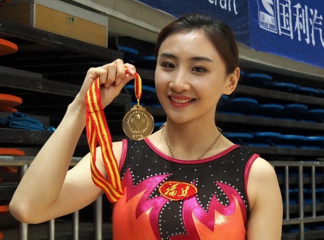 我家那闺女|中国最美奥运冠军,退役后因体重与男友分手,如今嫁入豪门成富婆