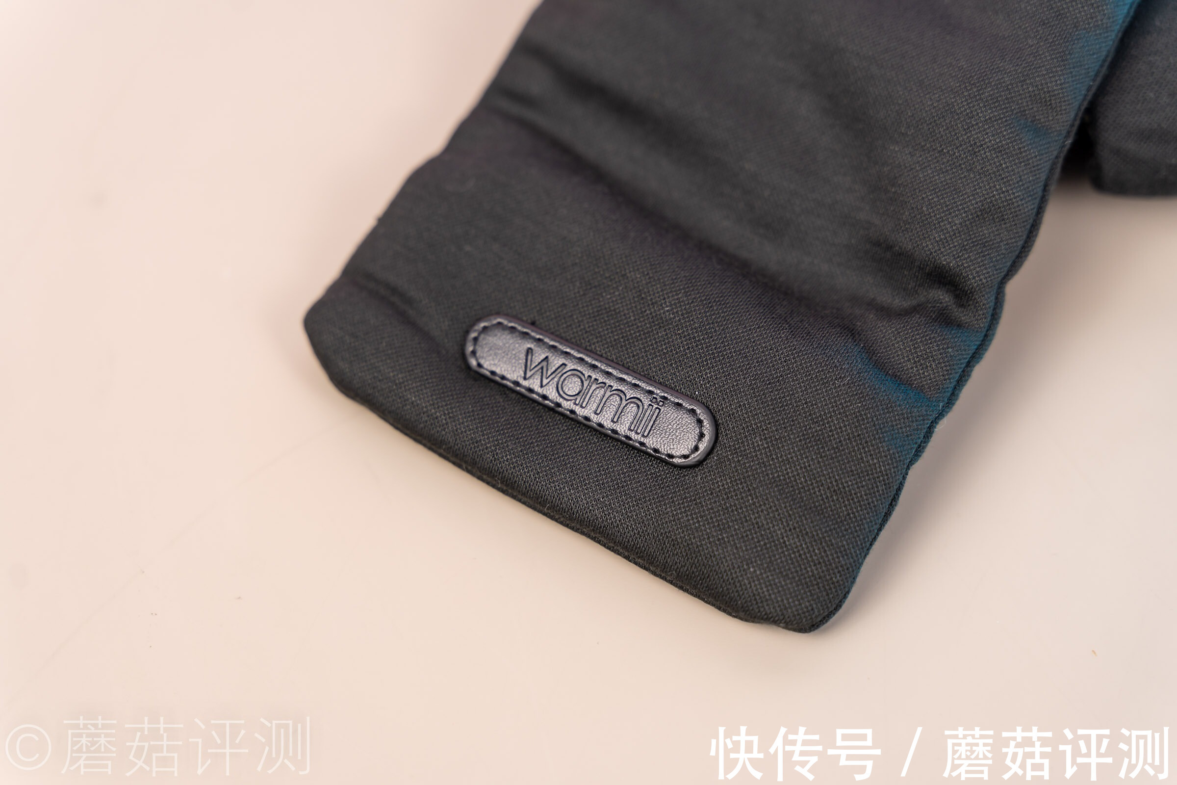 温度 守护后脖颈的最后一片温暖!飞乐思(FLEXWARM)发热围巾行家里手款 体验评测