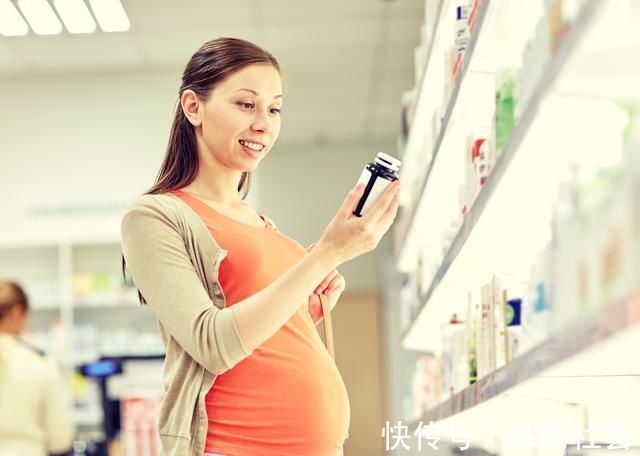 喝奶|为了长高,孩子连续喝奶三个月,身高只长一厘米脸上却“毁容”了